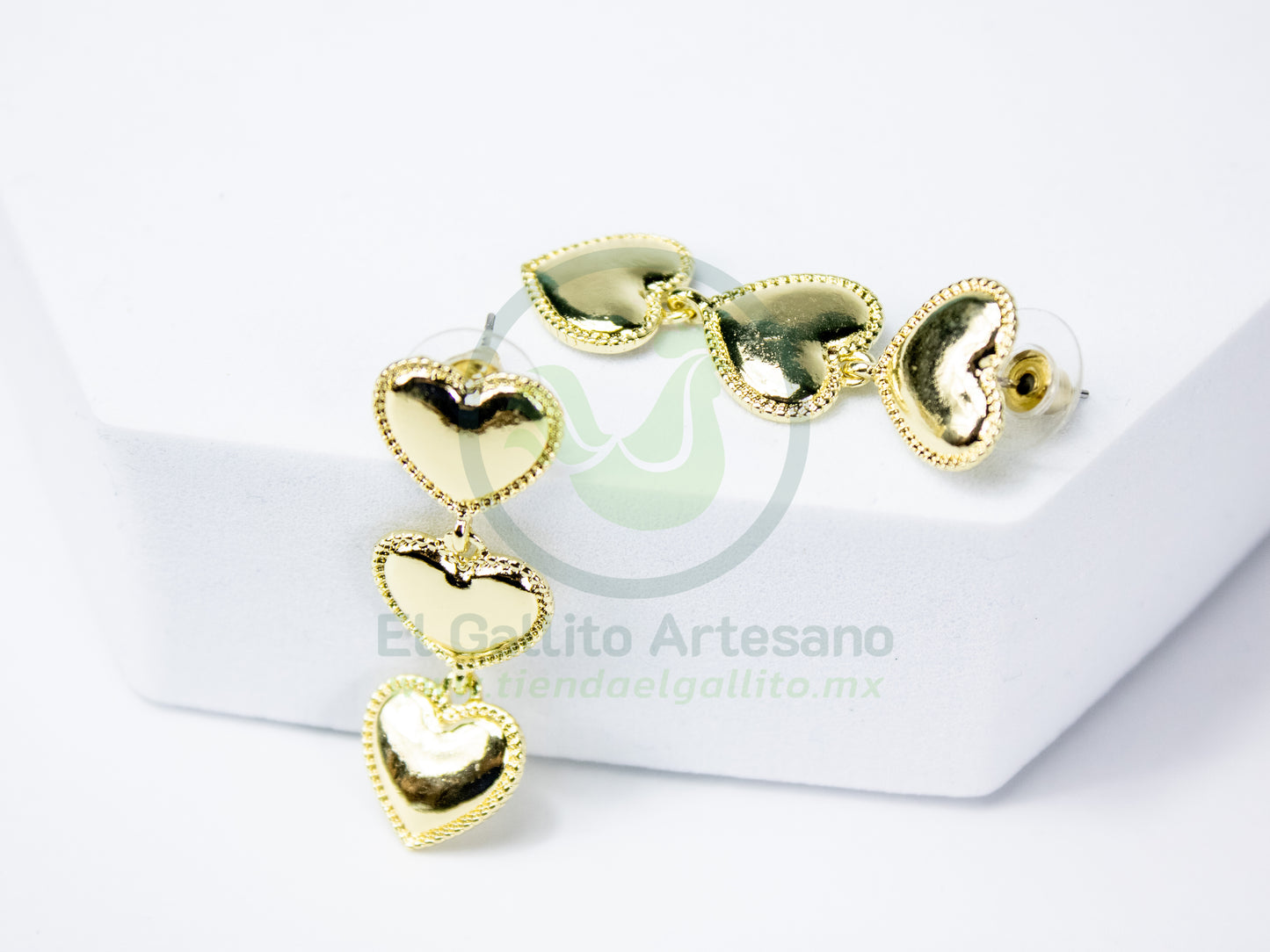 Arete 24-4 MD46-47 | 3 Corazones Colgantes