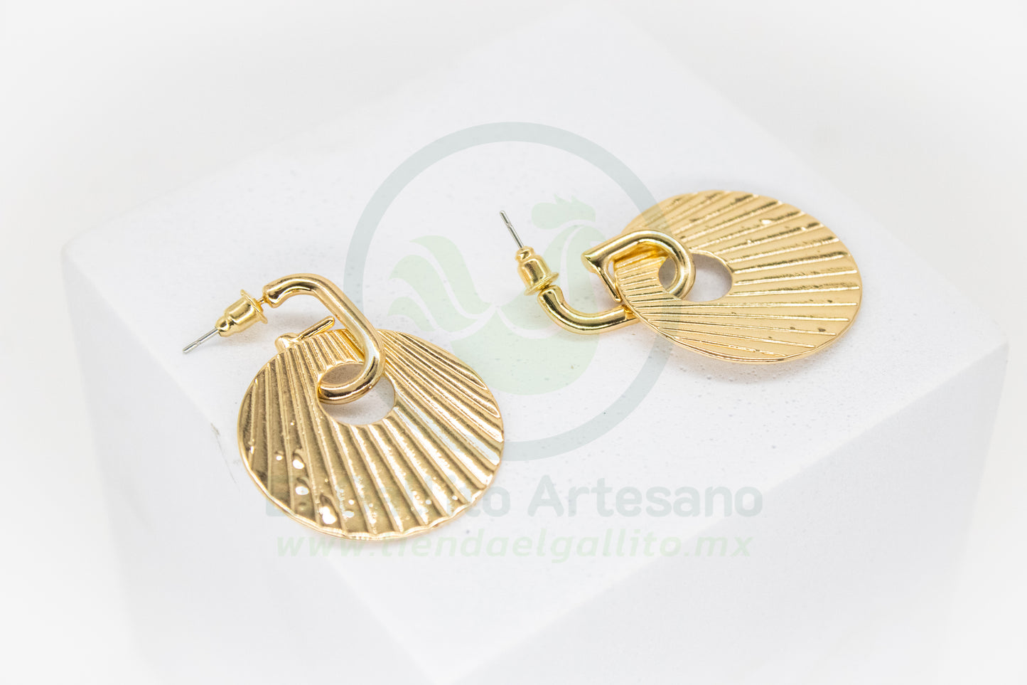 Arete Gold MD22 | Círculo Rayas