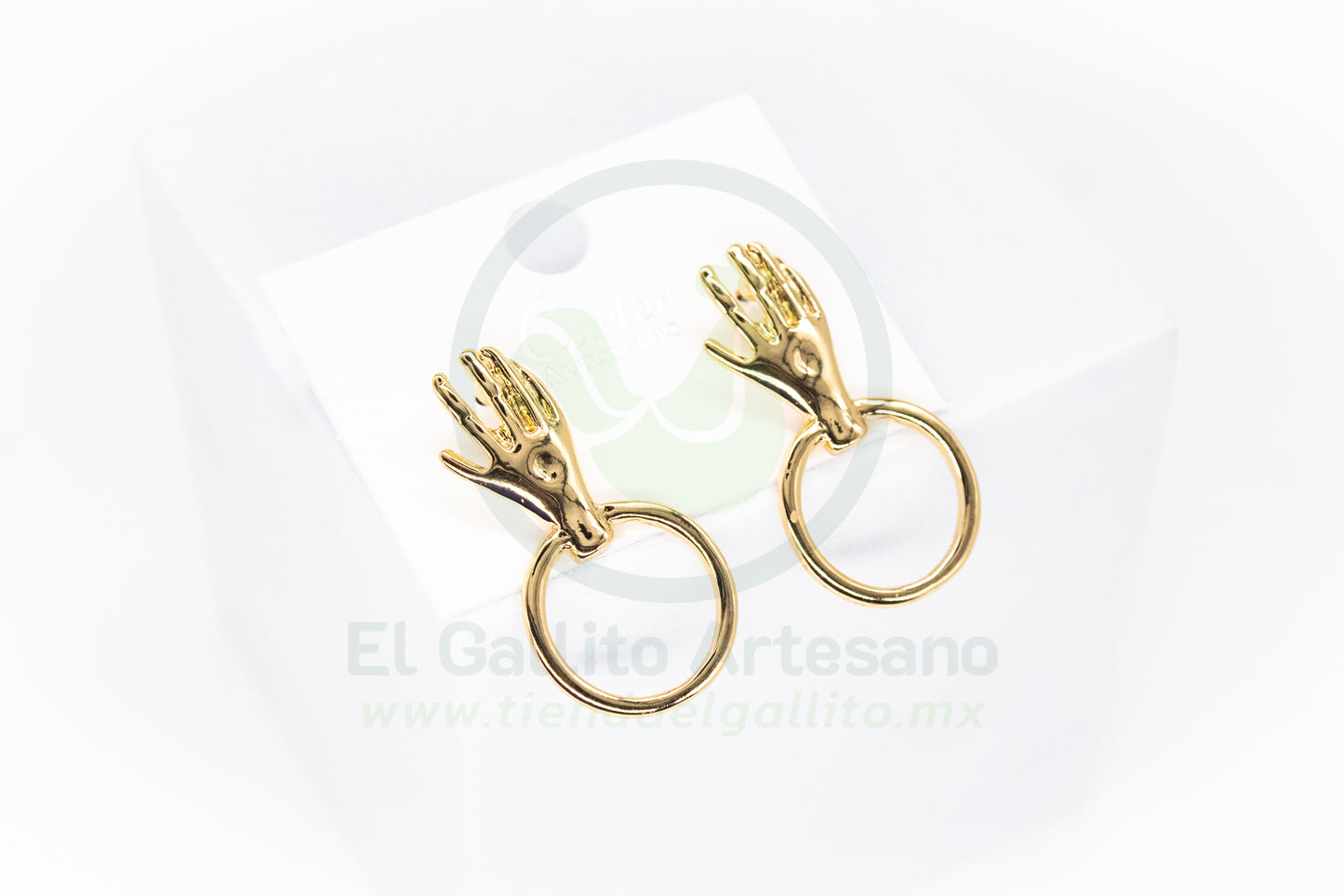 Arete Gold MD32 Gold | Mano con Aros