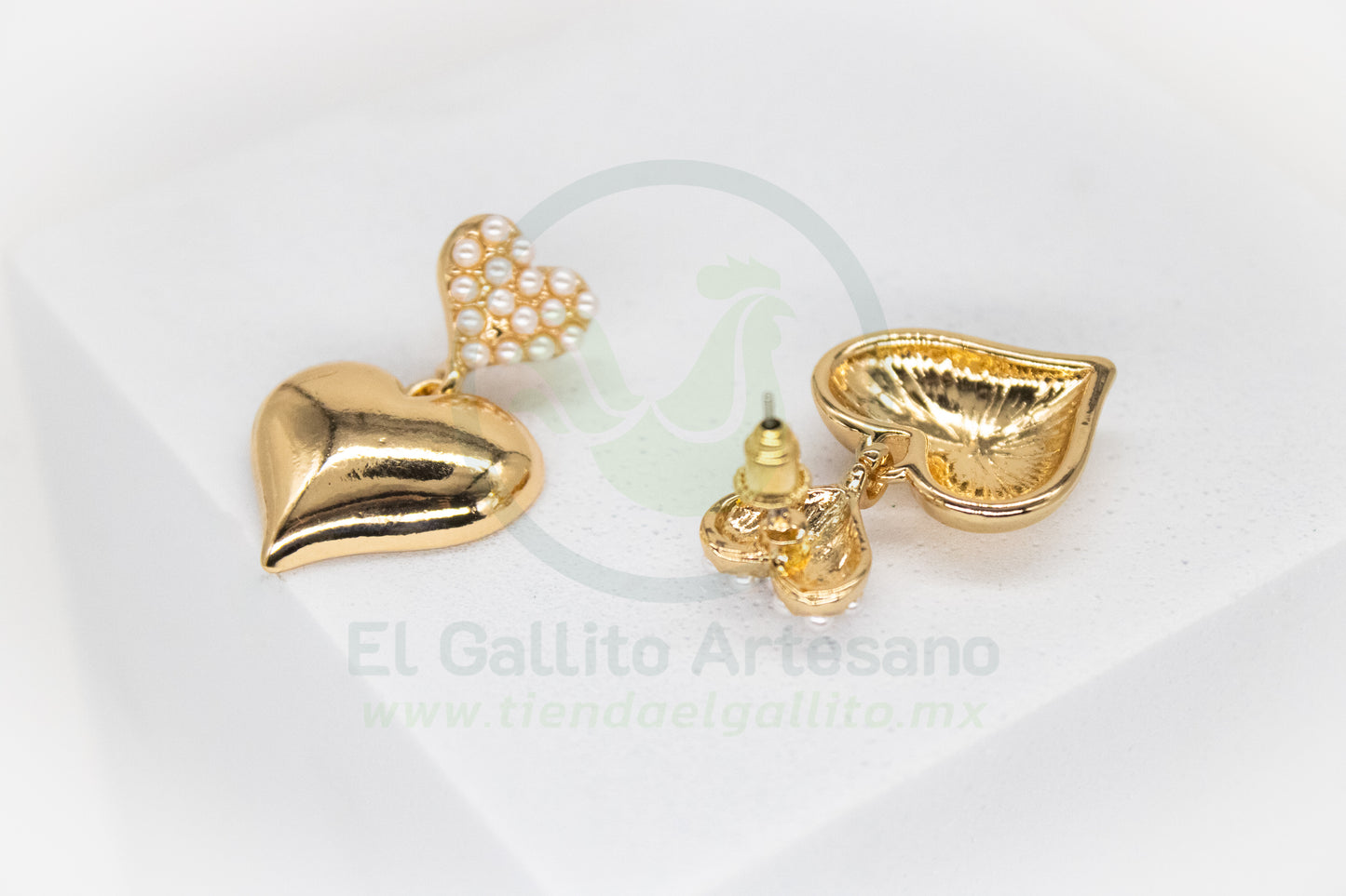 Arete Gold MD33 | Corazones Perlitas