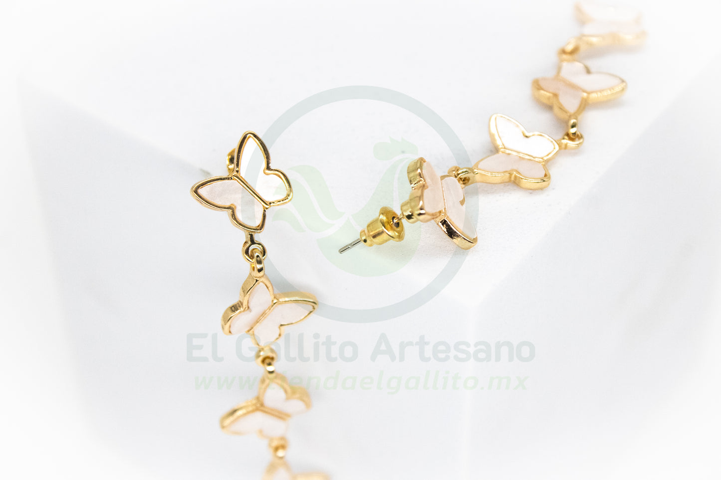 Arete Gold MD36 | Mariposas Blancas