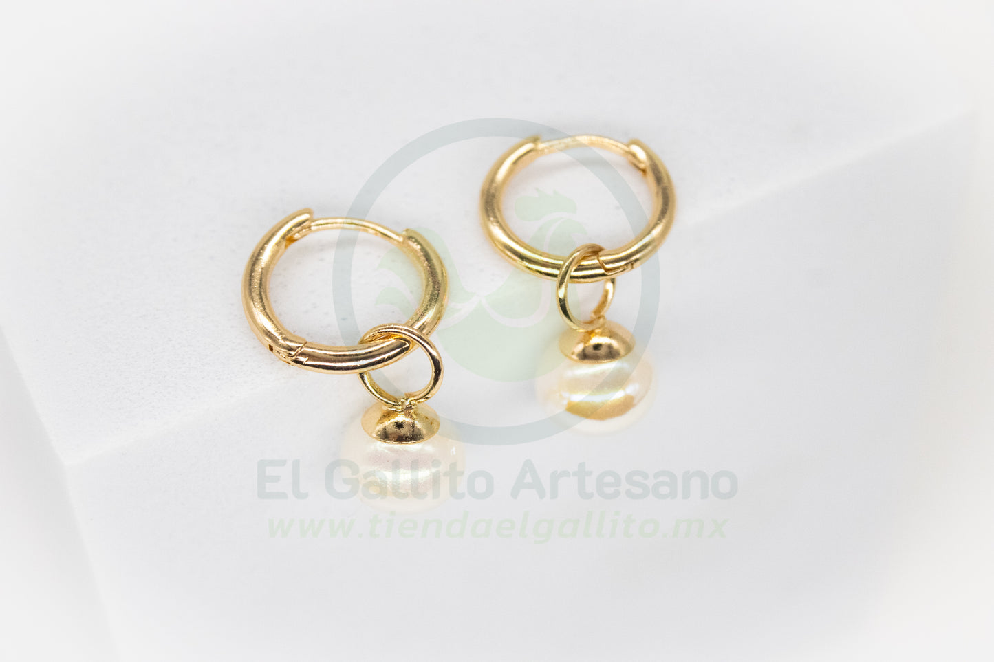 Arete Gold MD44 | Perla Colgante Huggie