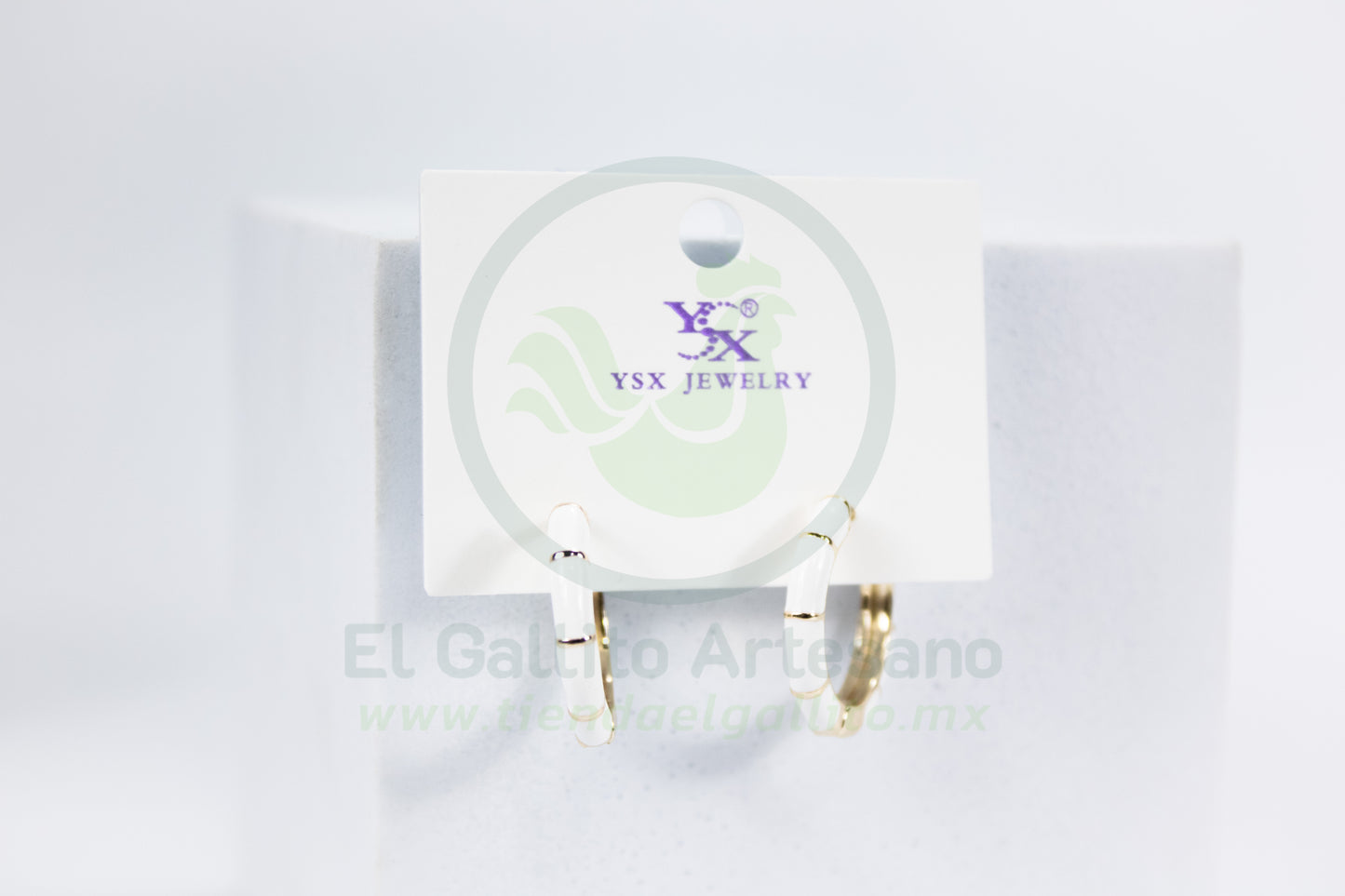 Arete Vivi Dw-2 | Huggie Blanco