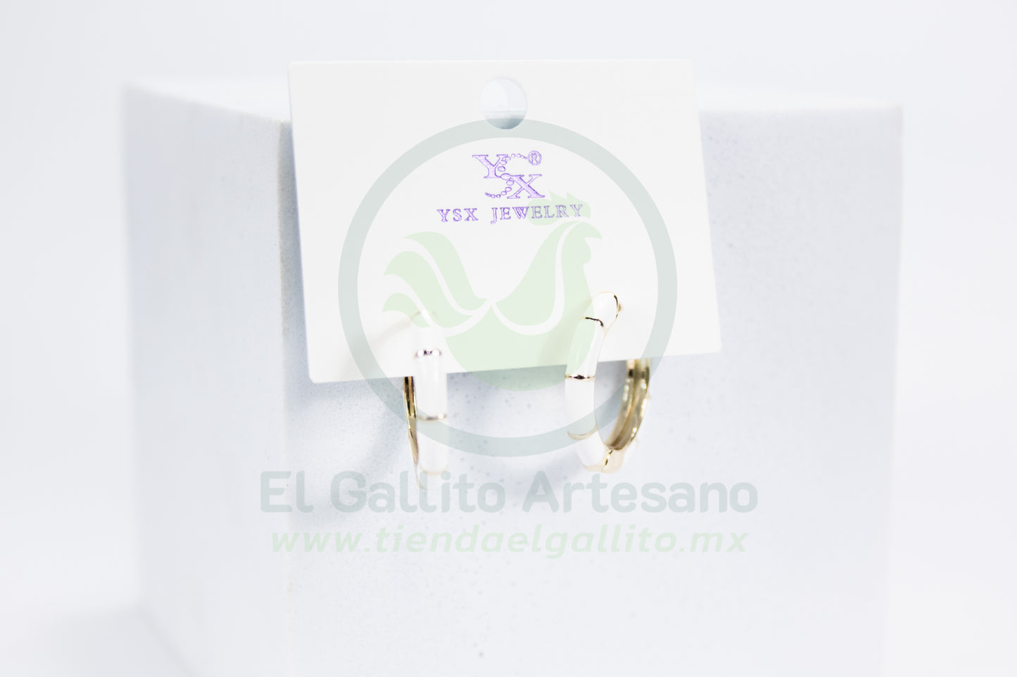 Arete Vivi Dw-2 | Huggie Blanco