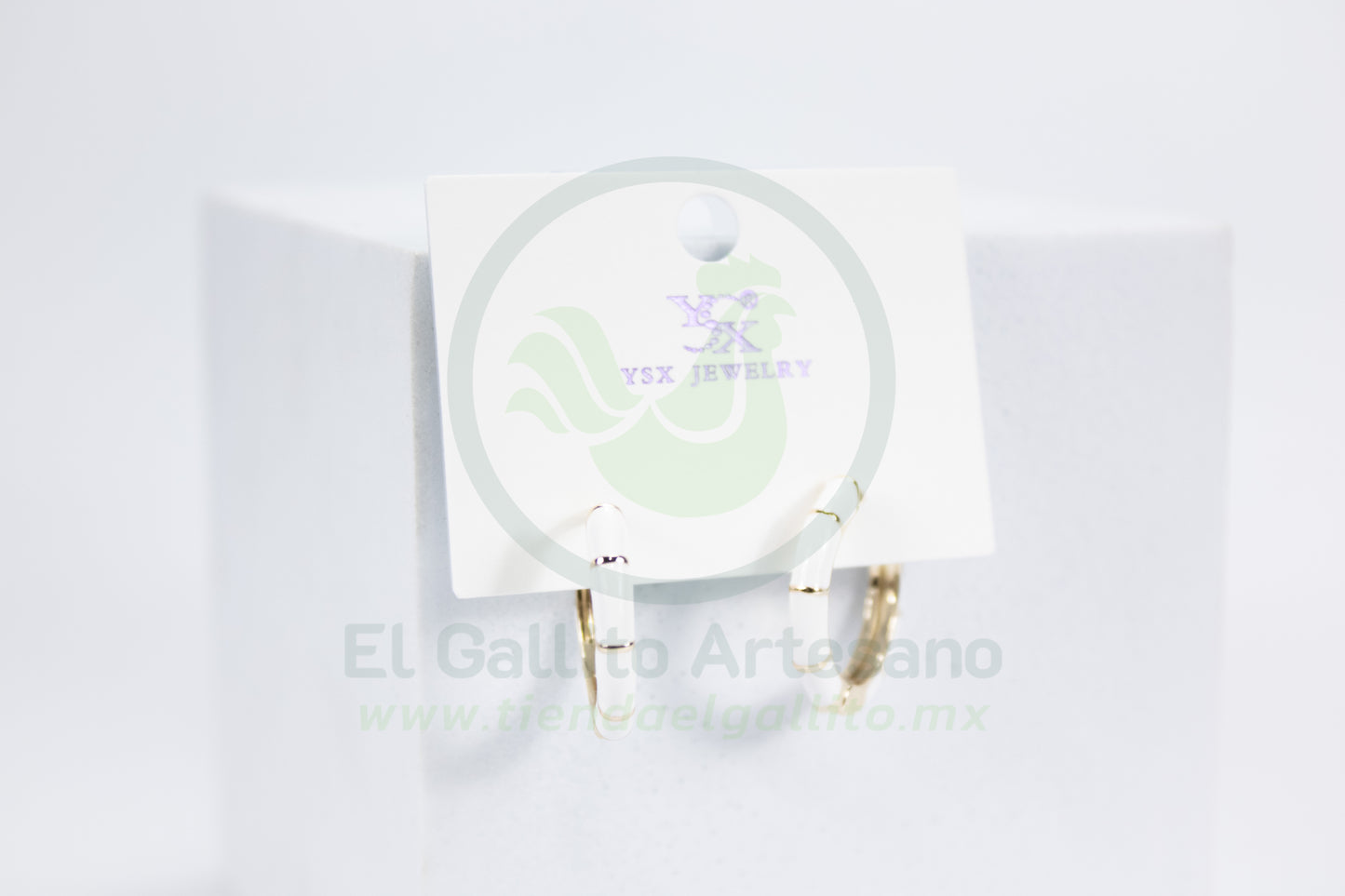 Arete Vivi Dw-2 | Huggie Blanco
