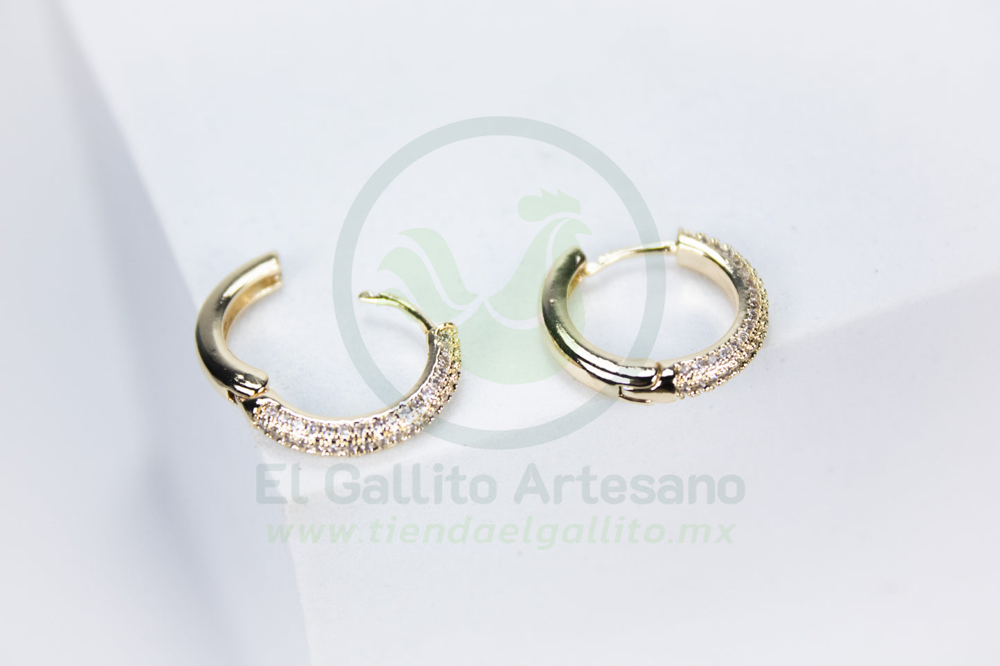 Arete Vivi Dw-6 | Huggie Cristales Curvo