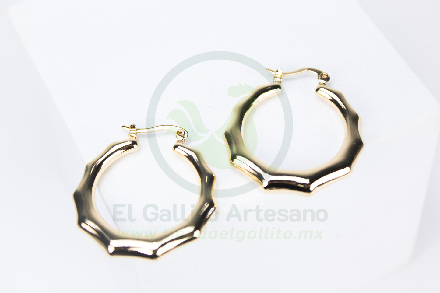 Arete Vivi Hcy-20 | Huggie Hueso