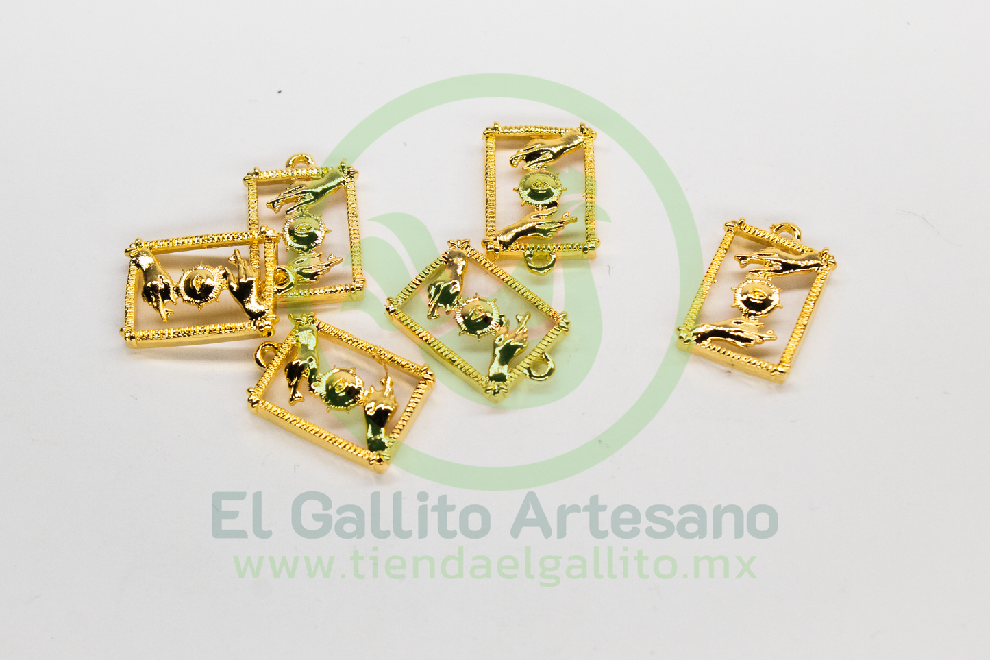 #616 Chapa de Oro - Dije Tarjeta Tarot Sol Manos (PIEZA)