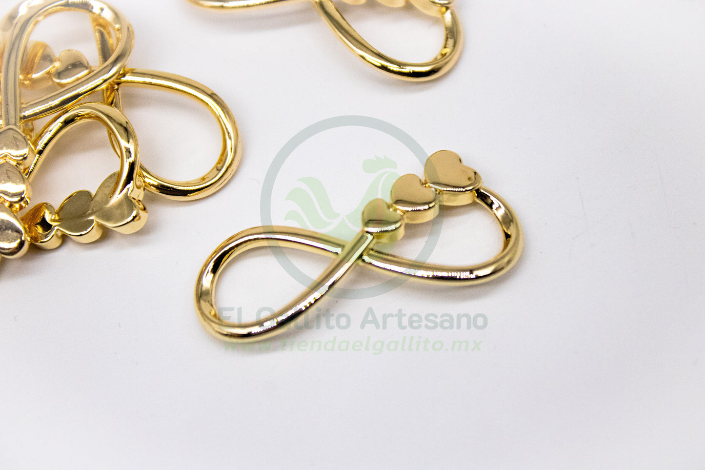 #824 Chapa de Oro - Dije Infinito 3 Corazones G (PIEZA) (NUEVO)