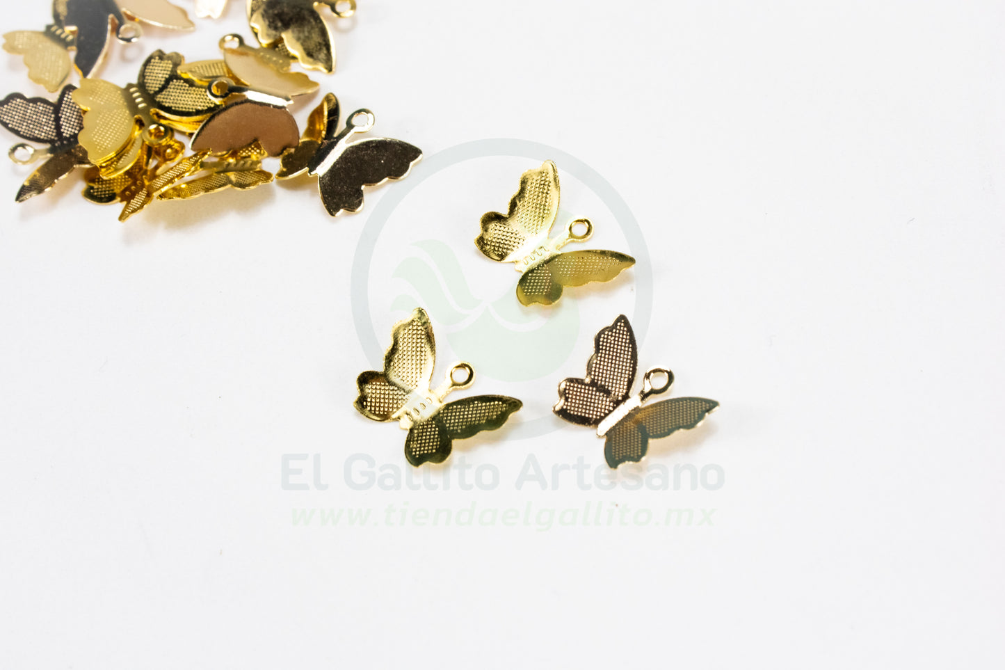#624 Chapa de Oro - Dije Mariposa Laminada Doblada