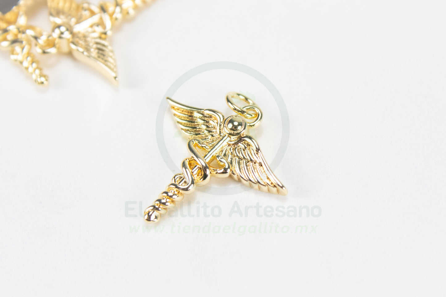 #736 Chapa de Oro - Dije Símbolo Medicina (PIEZA) (NUEVO)