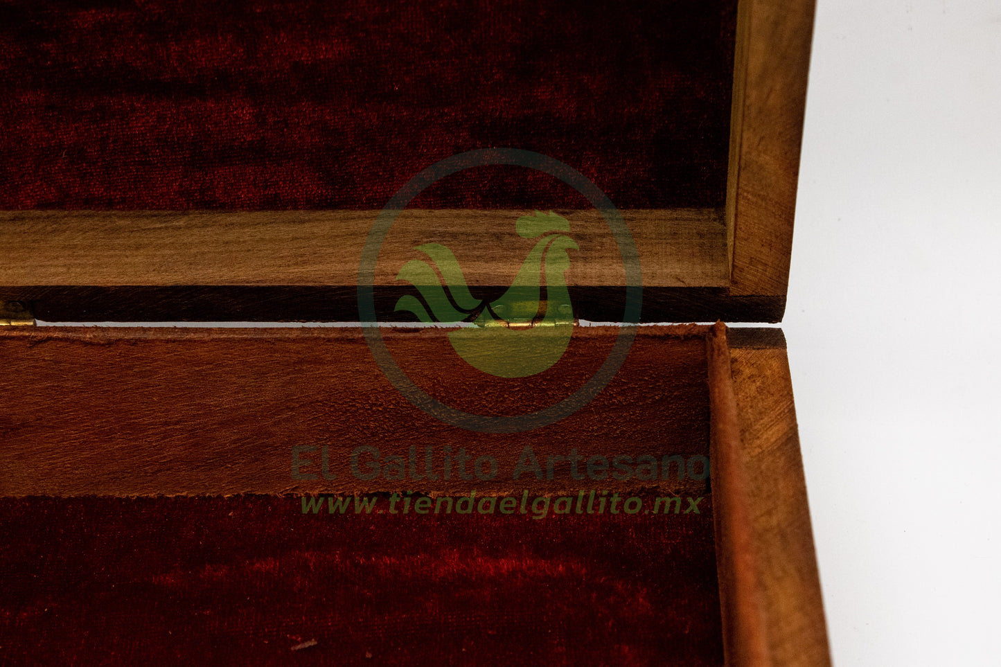 Cofre Bordado 8x5 MD2