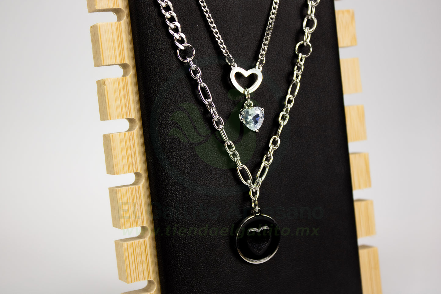 Collar Acero 24-4 MD 06 | Corazones Negro