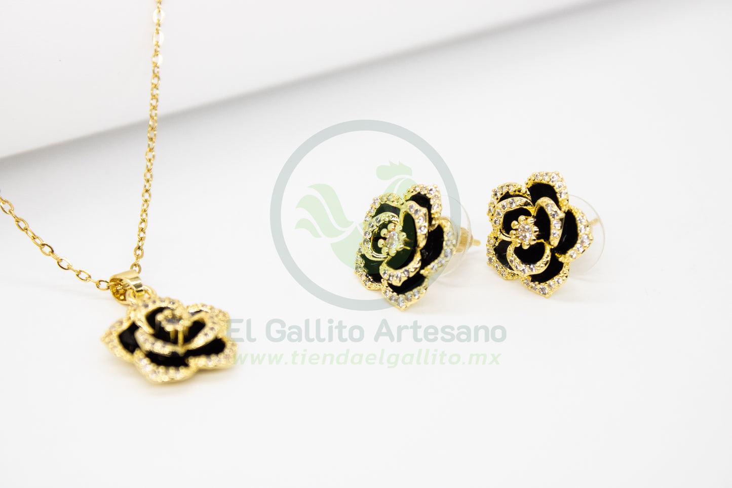 Collar Cobre MD76 | Juego Rosas Negro