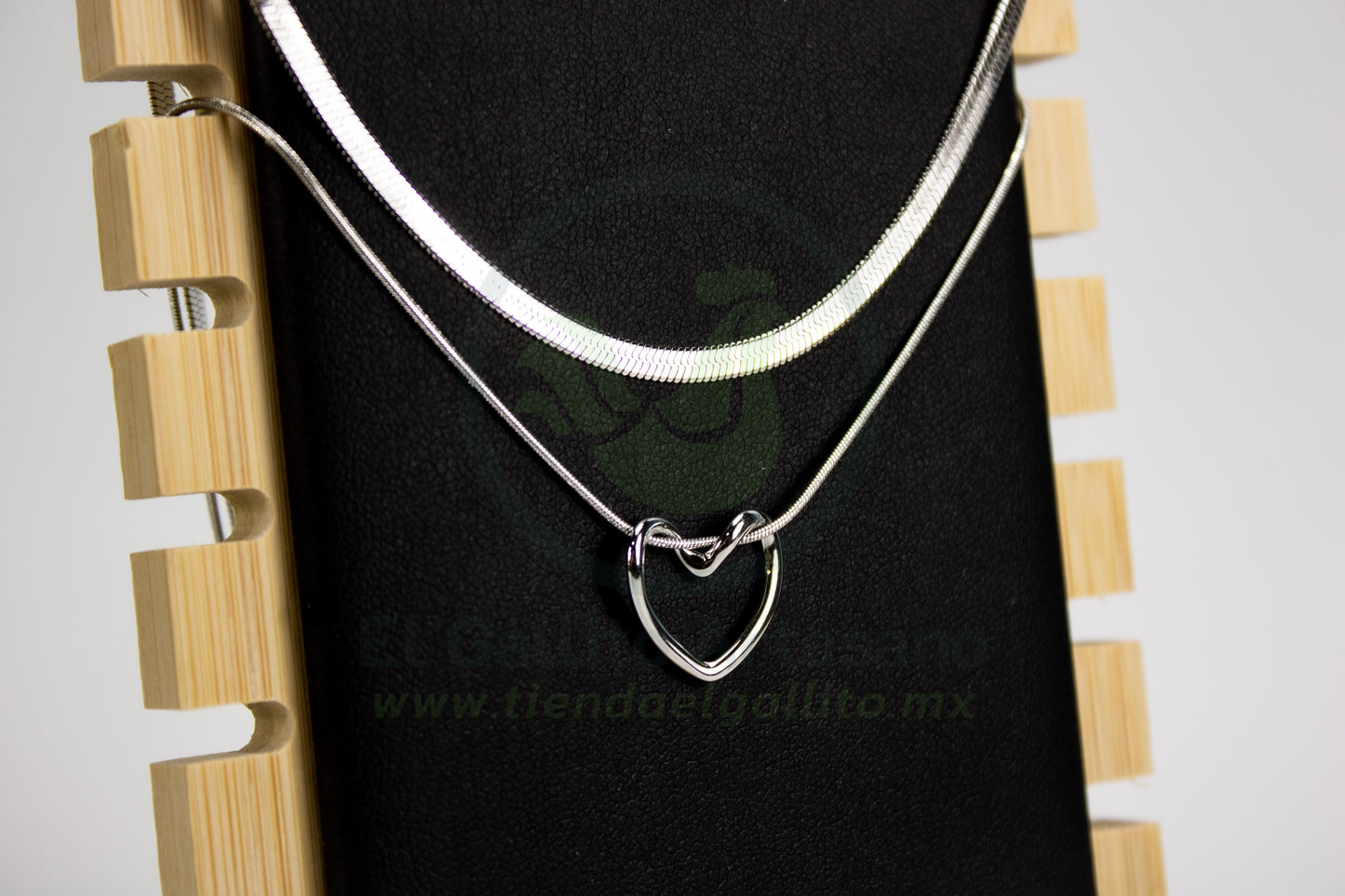 Collar Acero 24-4 MD 01 | Corazón Silueta
