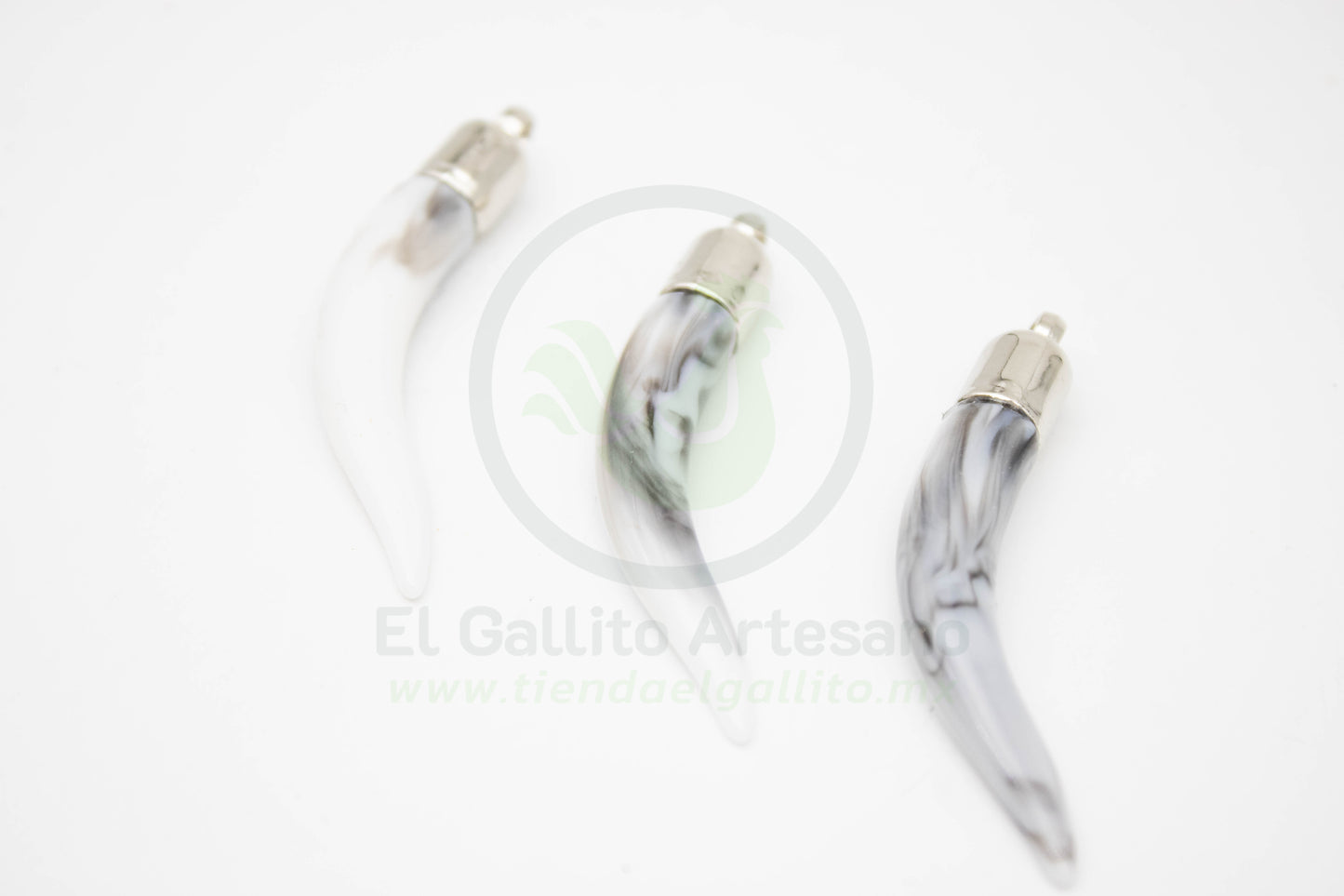 Colmillo Chico - Dije Acrílico