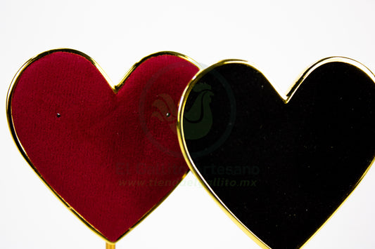 Exhibidor #153 | Corazón Negro