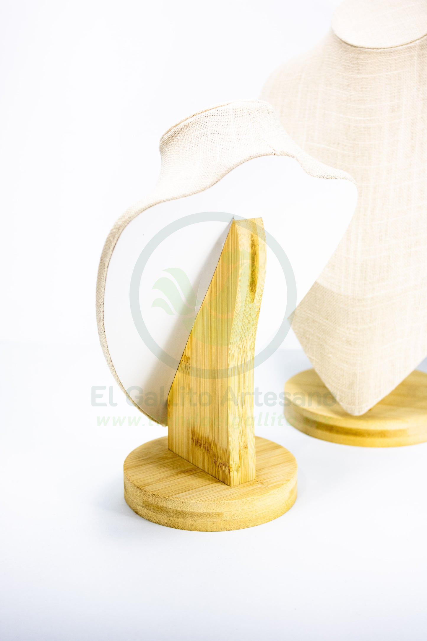 Exhibidor #149 | Cuello Madera Gr