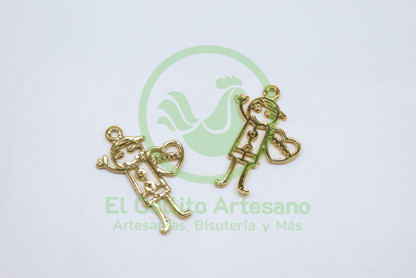 #505 Chapa de Oro - Dije Niño Silueta Corazón (PIEZA)