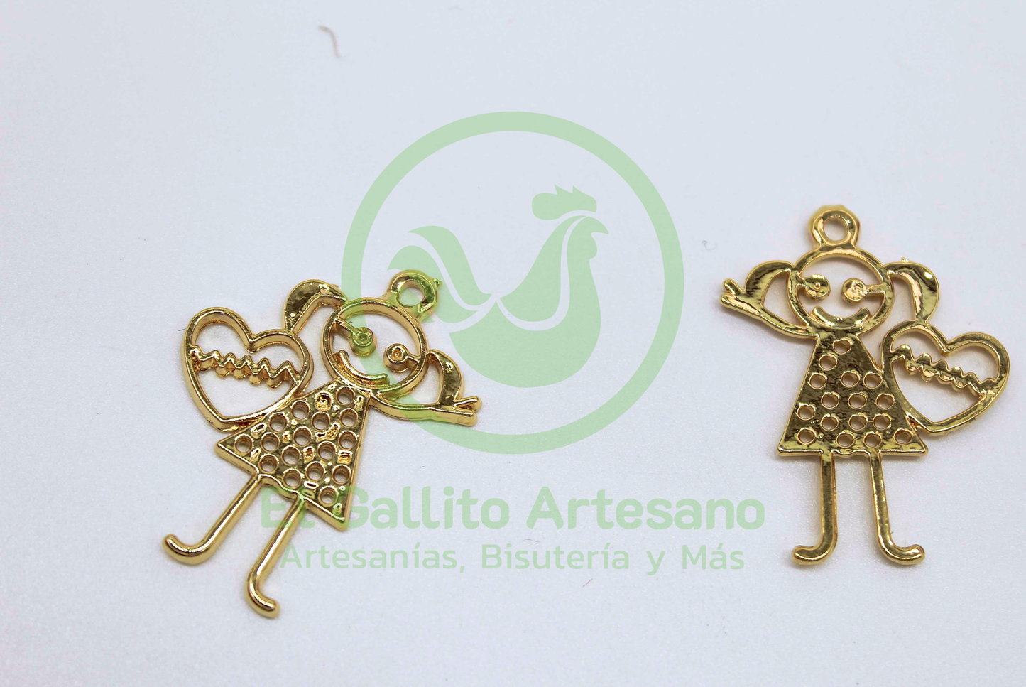 #506 Chapa de Oro - Dije Niña Silueta Corazón (PIEZA)