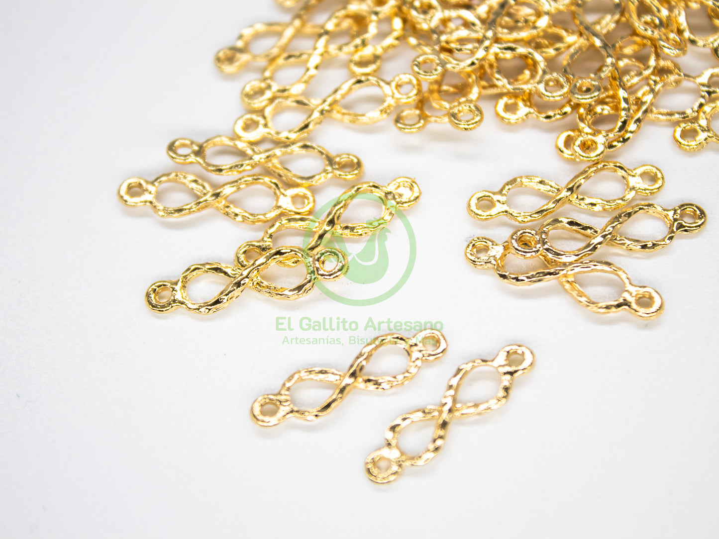 #828 Chapa de Oro - Dije Enlazador Infinito Irregular