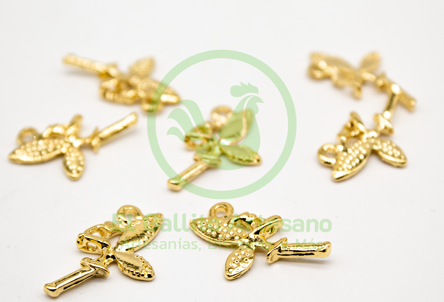 #853 Chapa de Oro - Dije Hada (PIEZA)