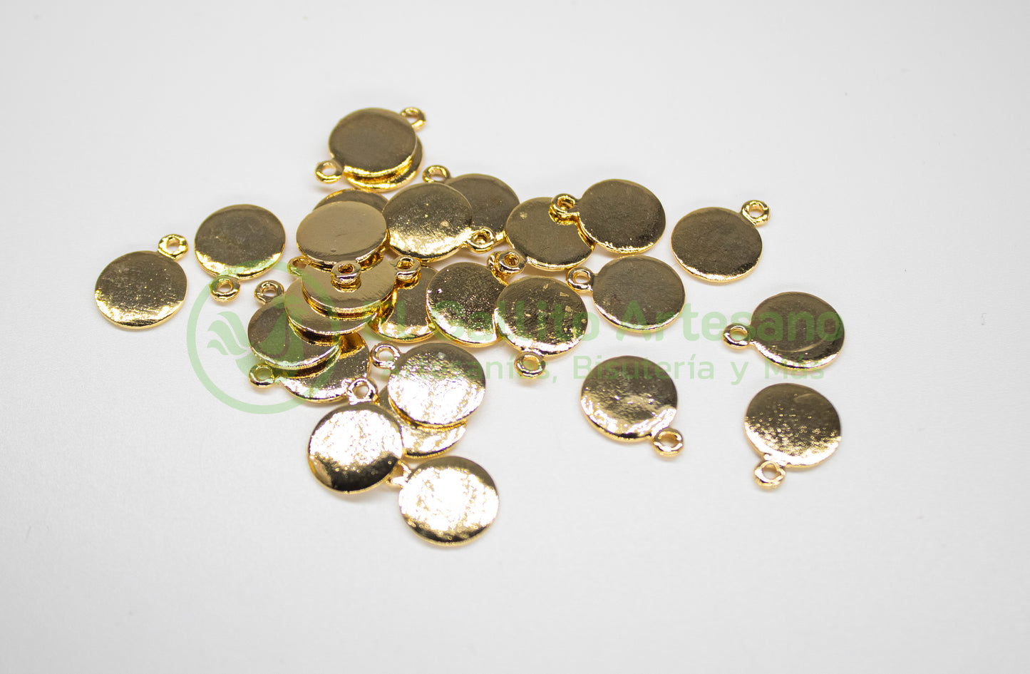 #888 Chapa de Oro - Dije Círculo (ÚLTIMAS PIEZAS)