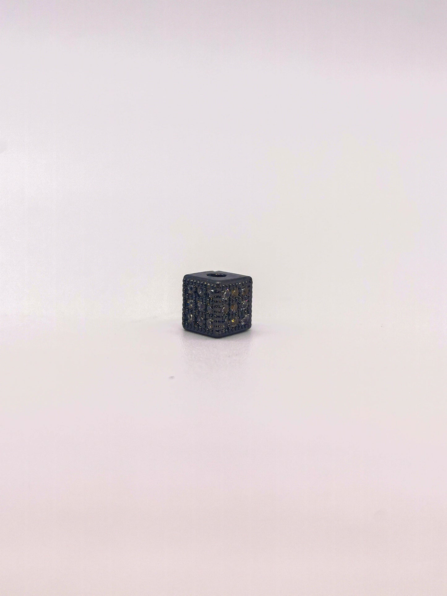 Zirconia #049 Cubo 6mm