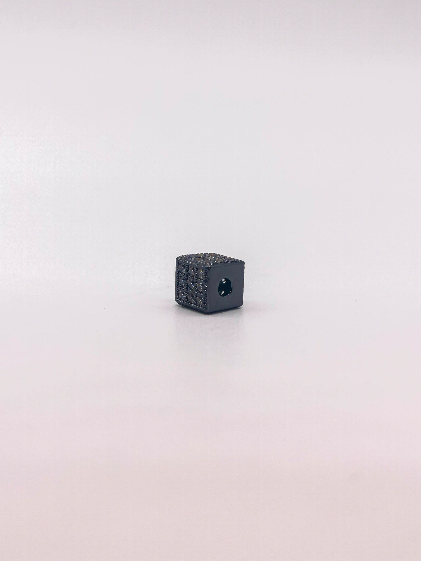 Zirconia #049 Cubo 6mm