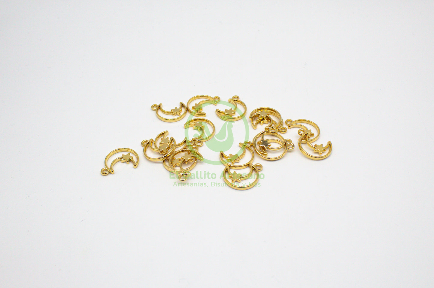 #588 Chapa de Oro - Dije Silueta Luna Con Estrella Mini (PIEZA)