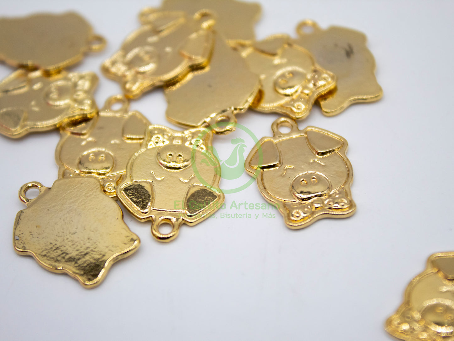 #705 Chapa de Oro - Dije Perro Orejas (PIEZA)