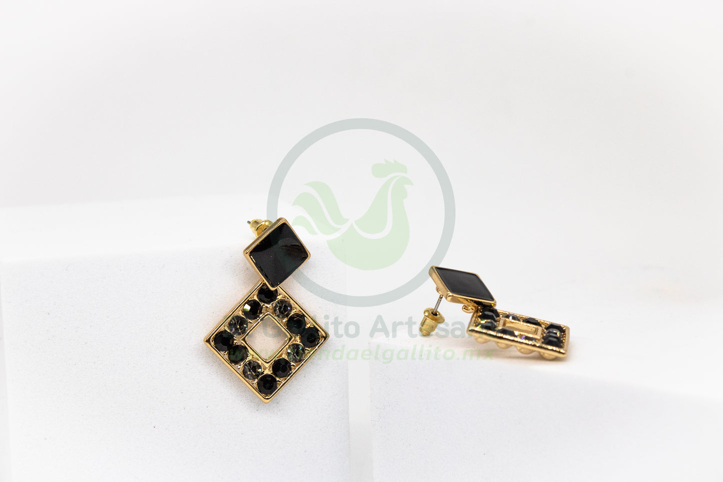 Arete Gold MD01 | Cuadros Negros