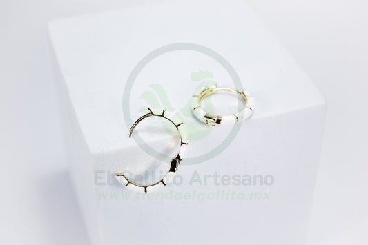 Arete Vivi Dw-2 | Huggie Blanco