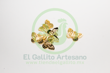 Cargar imagen en el visor de la galería, #620 Chapa de Oro - Dije Mariposa Calada (PIEZA)
