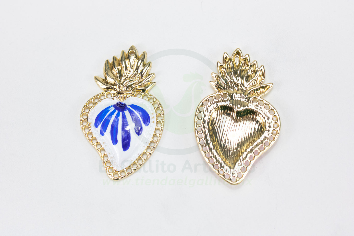 #908 Chapa de Oro - Dije Para Bordar Corazón Pintado (PIEZA) (NUEVO)
