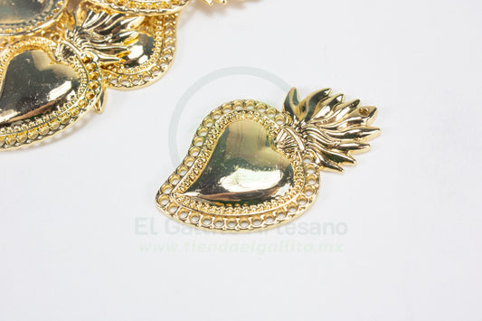 #551 Chapa de Oro - Dije Corazón G Para Bordar (PIEZA) (NUEVO)