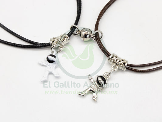 Collar Pareja MD04 | Astronauta Pose