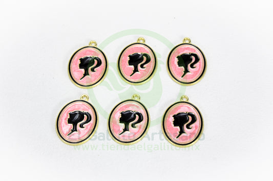 Dije #5 Esmaltado | Logo Barbie