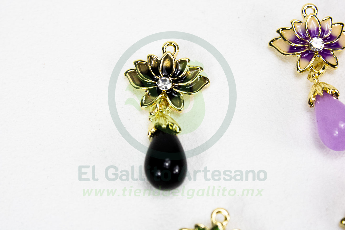 Dije Flor Loto y Gota