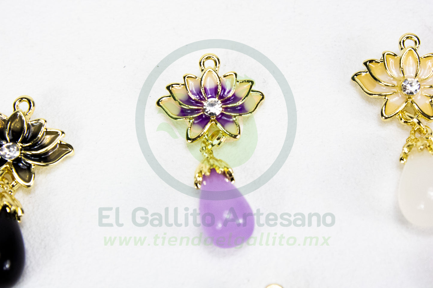 Dije Flor Loto y Gota