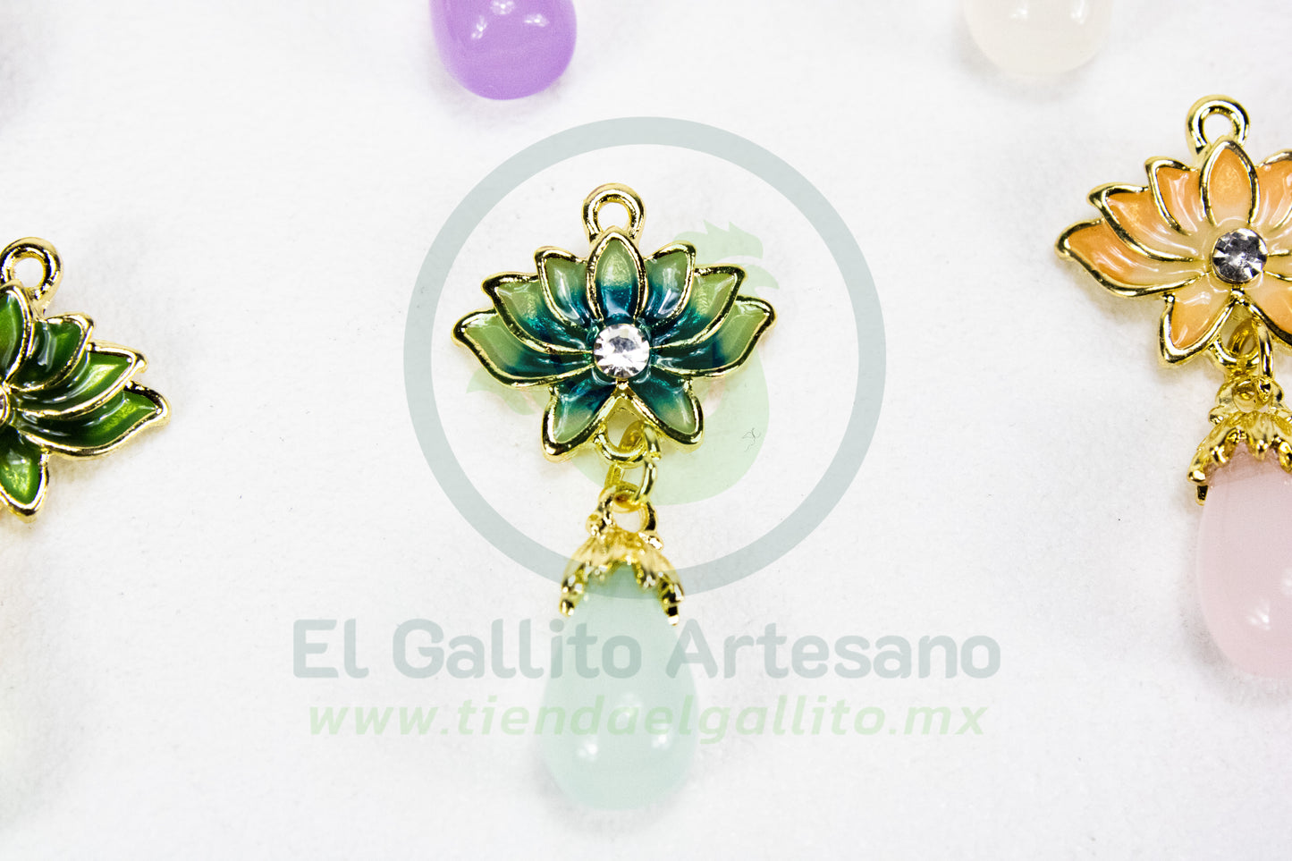 Dije Flor Loto y Gota
