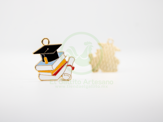 Graduación Libros - Dije Metal