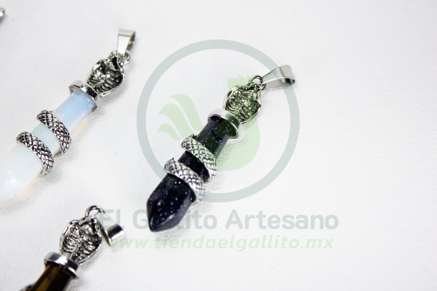 Dije #14 Piedra Obelisco Cobra