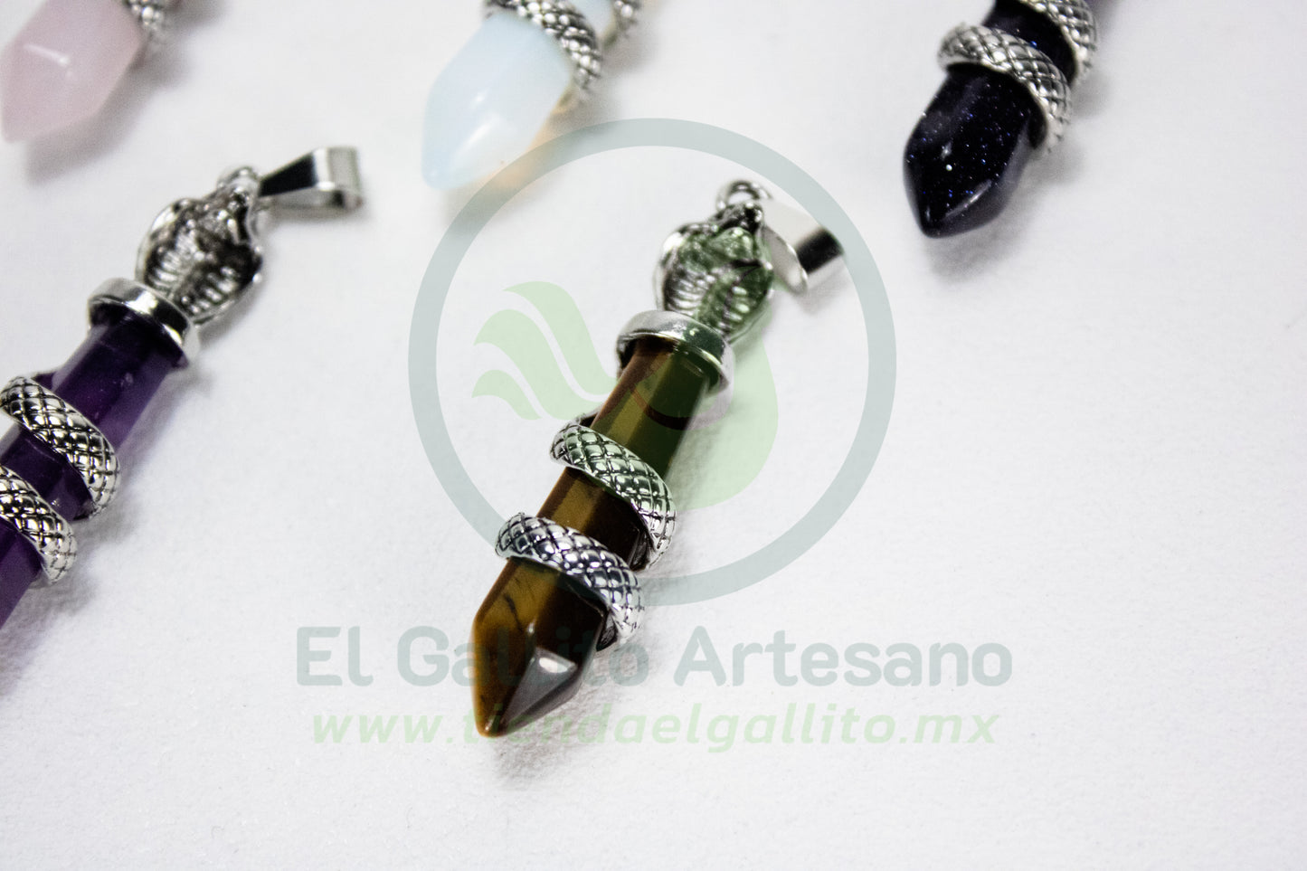 Dije #14 Piedra Obelisco Cobra