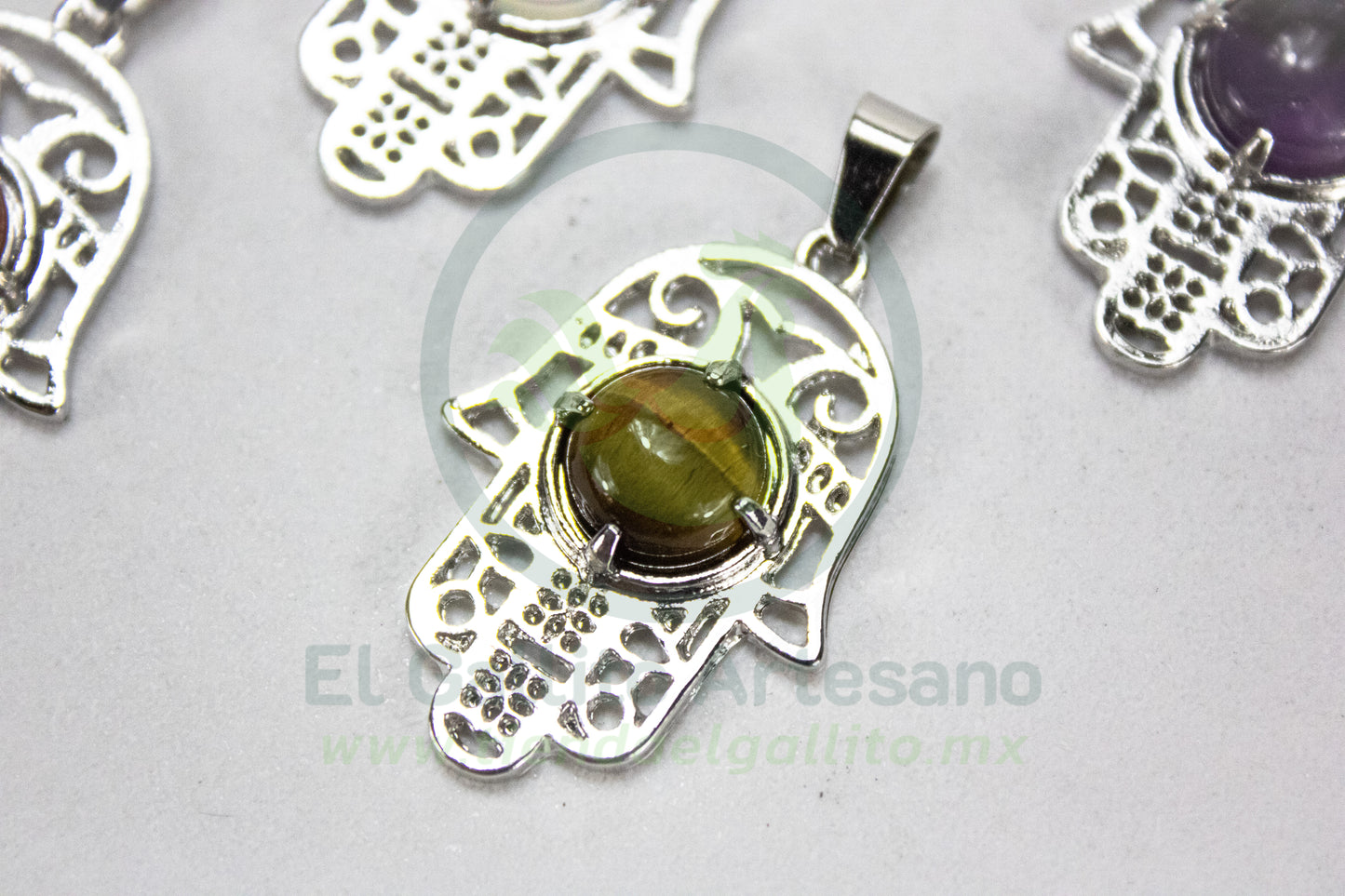 Dije #01 Piedra Mano