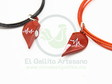 Cargar imagen en el visor de la galería, Pulsera HC Dije MD06 | Pulso Rojo
