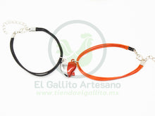 Cargar imagen en el visor de la galería, Pulsera HC Dije MD12 | Corazón Flechado Plateado/Rojo
