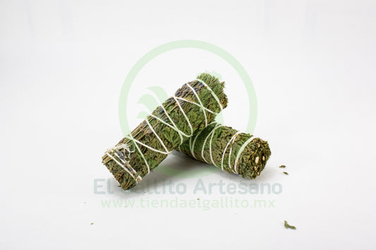 Cedro Lavanda Atado
