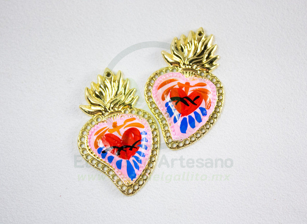 #908 Chapa de Oro - Dije Para Bordar Corazón Pintado (PIEZA) (NUEVO)