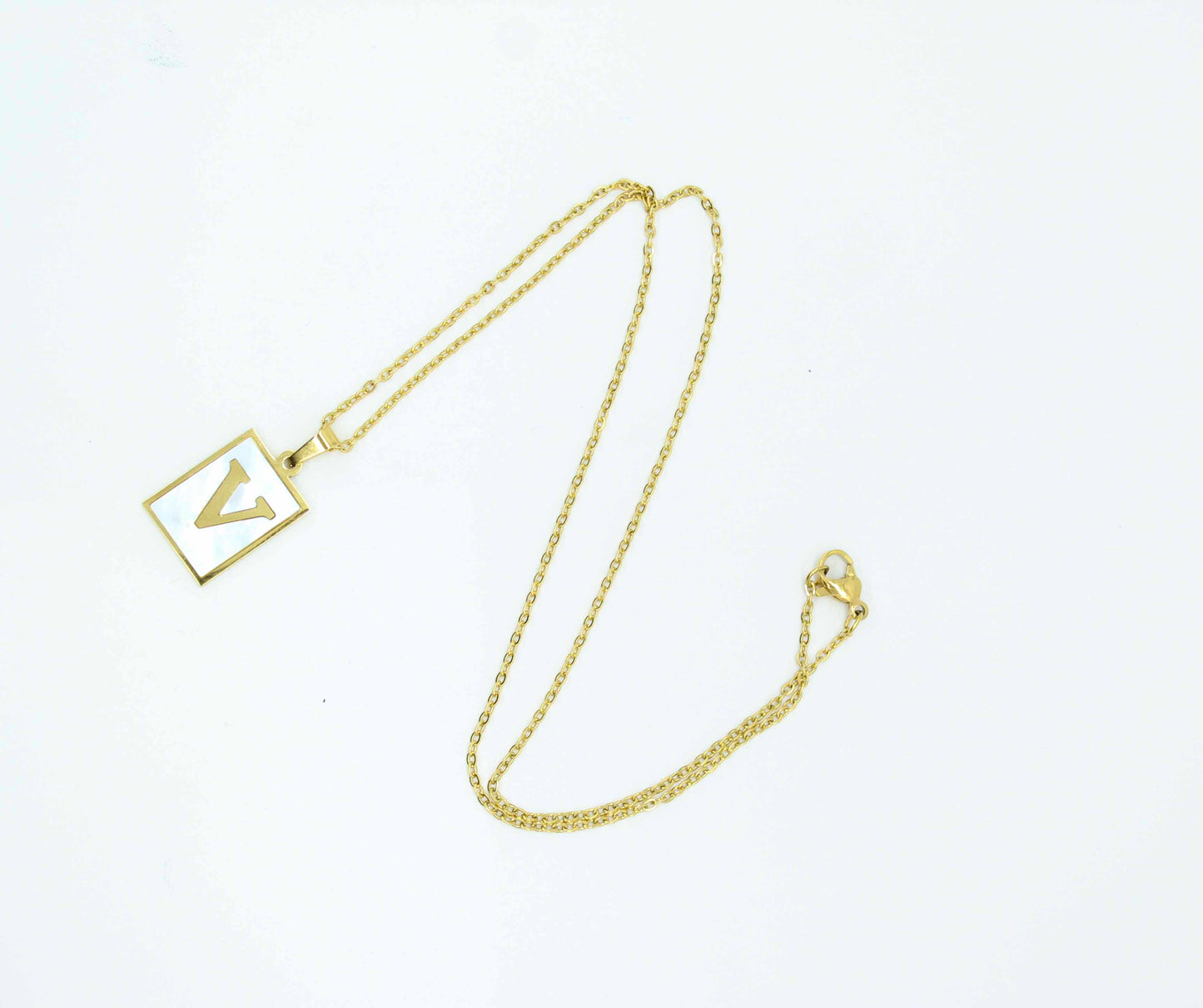 Collar Letras Cuadrado Perla